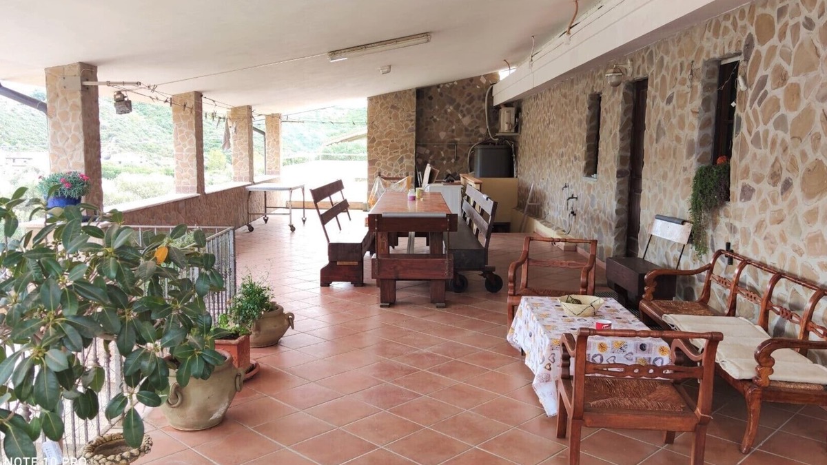 Gonnesa Apartment | Granny flat - one-room apartment souterrain with sun terrace on the outskirts
