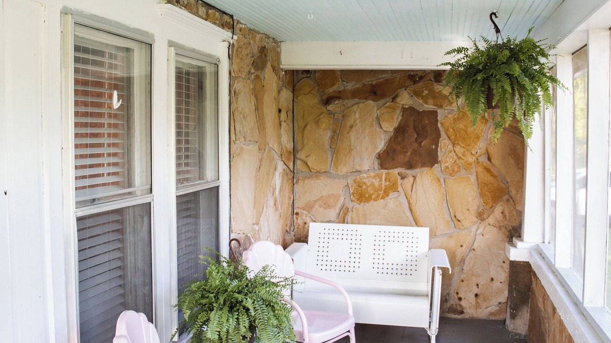 Marionville Cottage | Granny's House- Hometown Hospitality by The Coleman Vault
