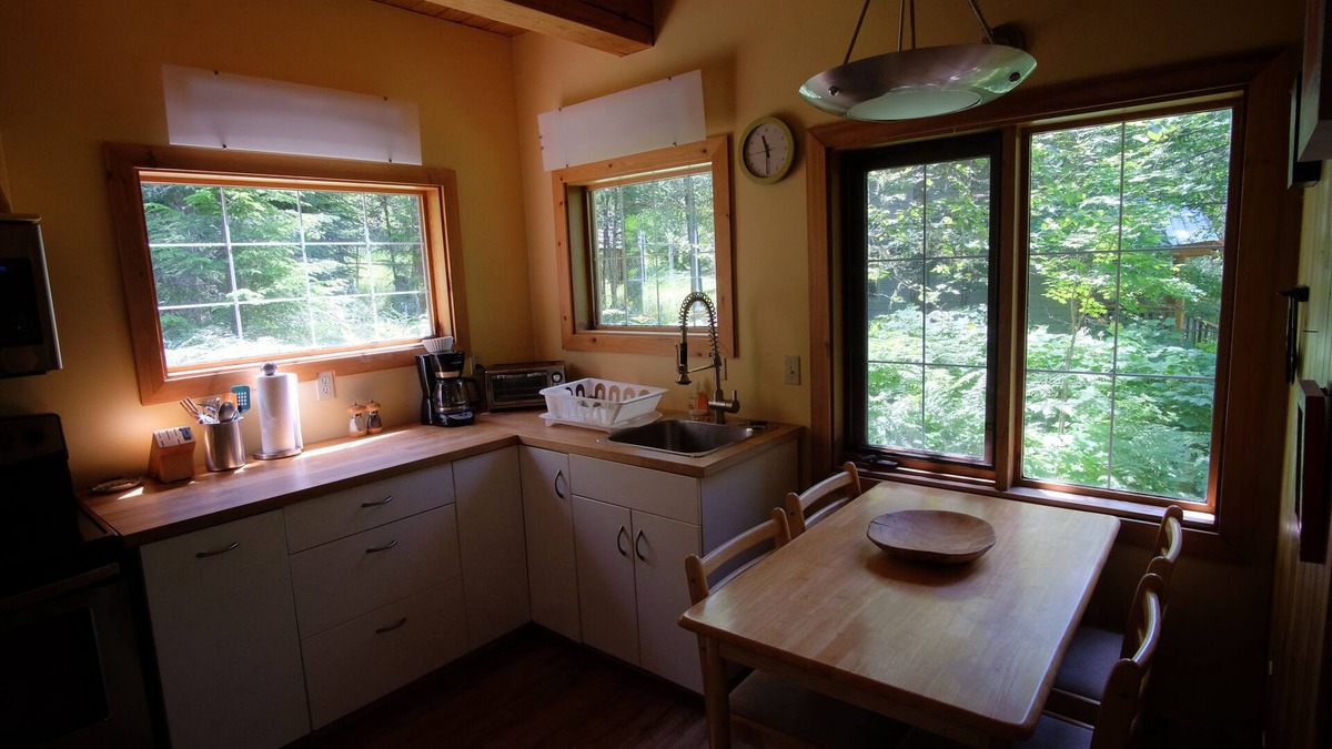 Crawford Bay Cabin | Granny's Shabby Chic Shack to enjoy mother natural inside/outside