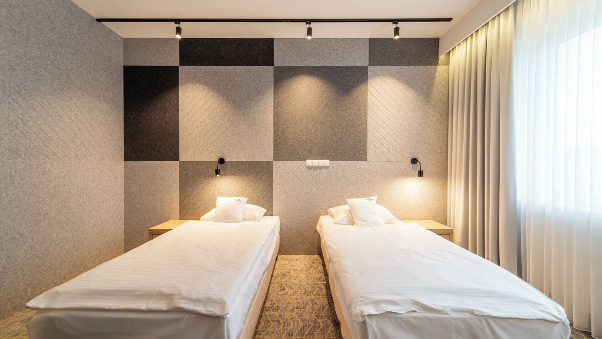 Zielona Gora Hotel | Grape Town Hotel