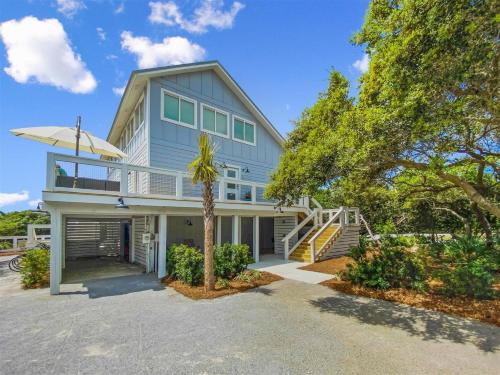Gulf Trace House | Grayt Reflections A East