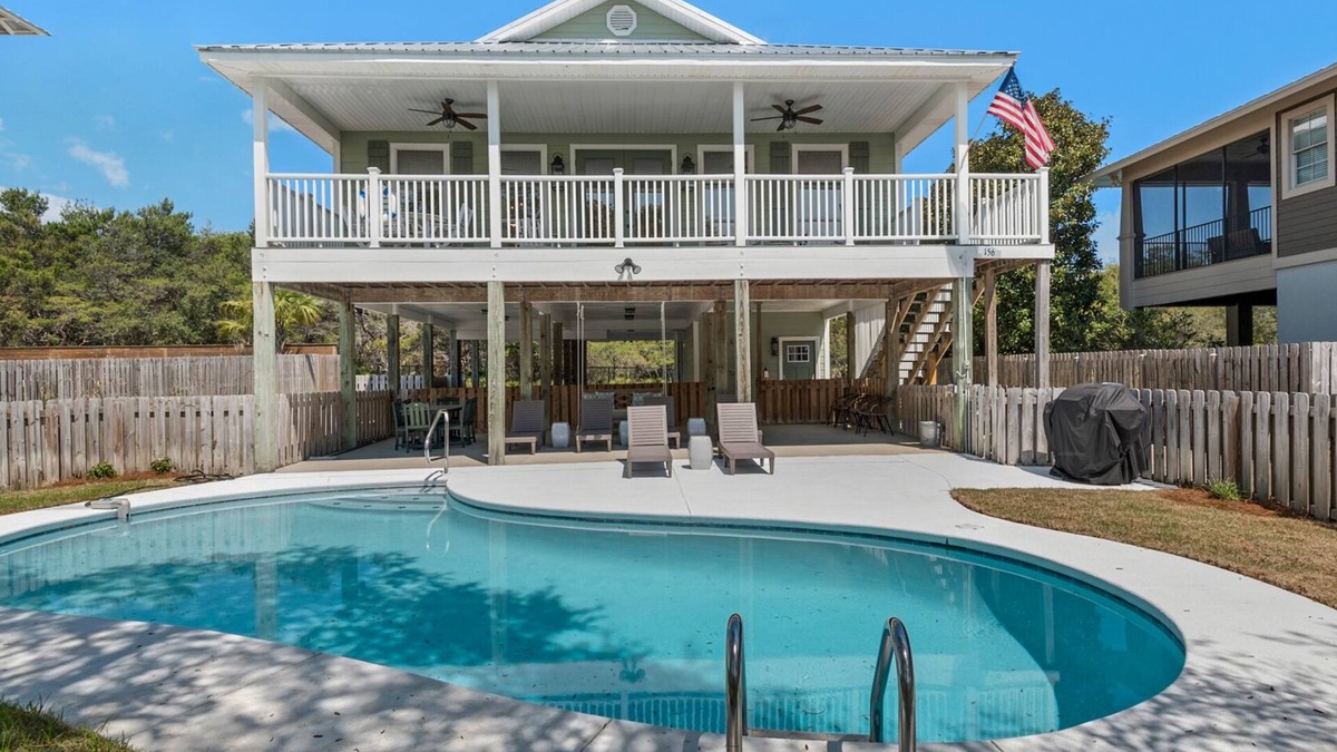 Gulf Trace House | Grayton Beach, Near to Beach, Pool, Sleeps 14 + Free Attraction Tickets!
