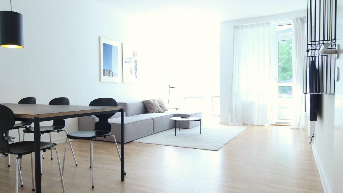 Frederiksberg C Apartment | Great 2-bed w/balcony - 238