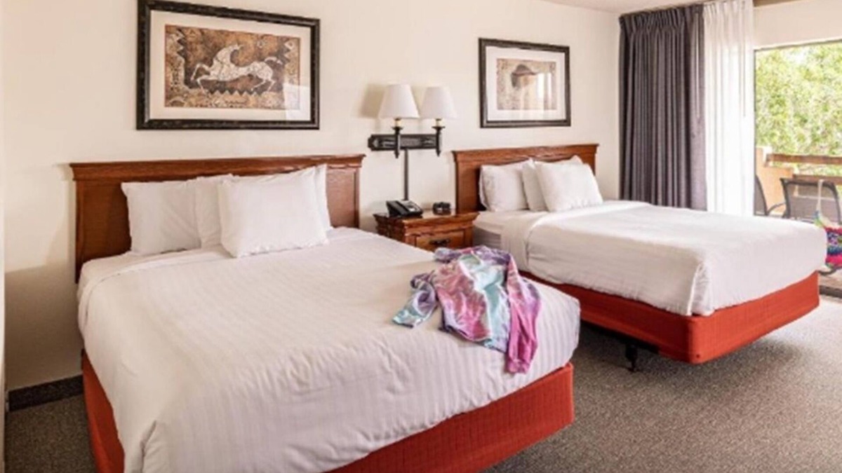 Wahweap Resort | Great Amenities! 3 Convenient Units, Pool, Free Parking!