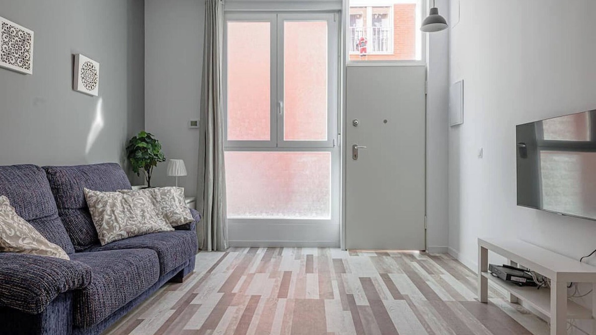 Alameda de Osuna Apartment | Great apartment in Tetuan by Sharing Co