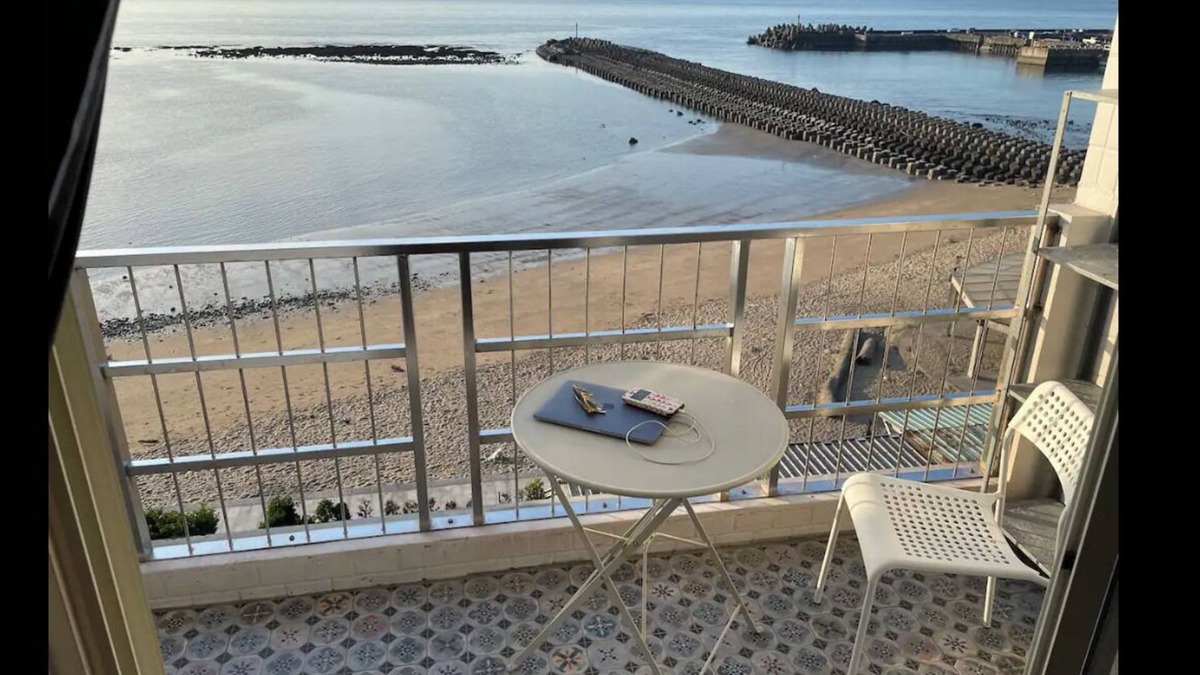 Sanzhi Apartment | Great beach apartment in Sanzhi