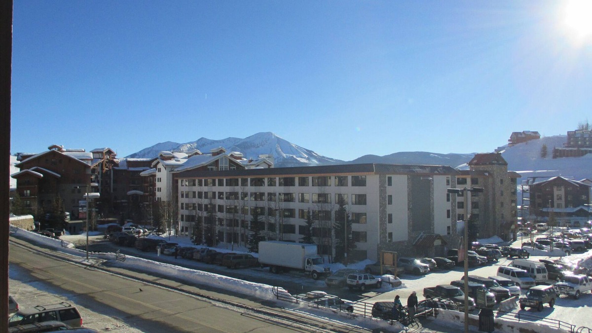 Crested Mountain Village Condo | Great deal at the base of Mt. Crested Butte. [Mt CB License No 303178]