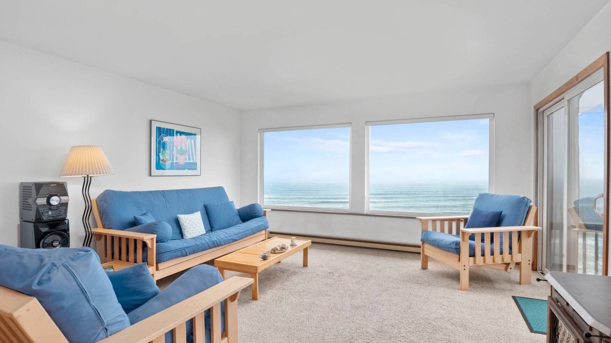 Cloverdale House | Great Deals on Summer Stays!