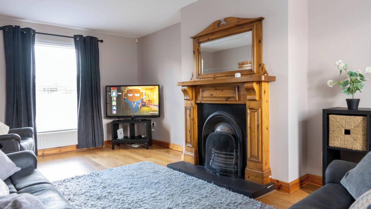 Ballycastle House | Great detached home in lovely seaside town. Easy driving to main attractions.