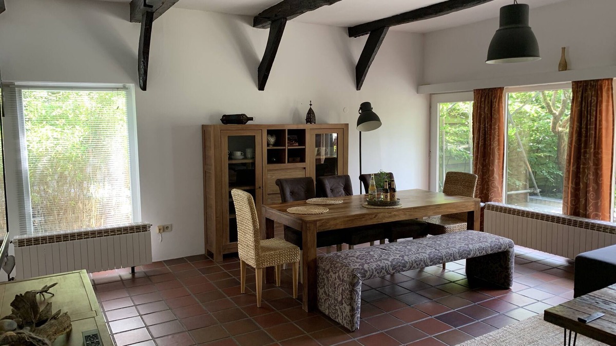 Wechloy House | Great facilities! Close to town! Calm!