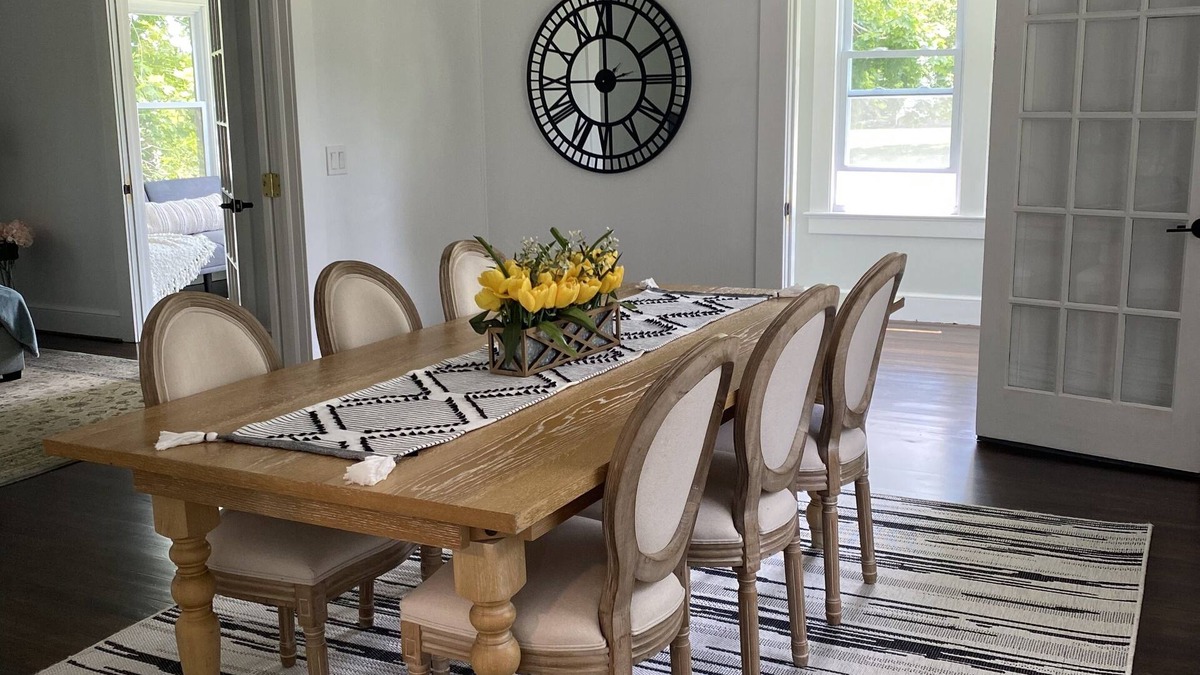 Cutchogue Cottage | Great Getaway! Exceptional Home. Walking distance to The Christmas Tree Shoppe