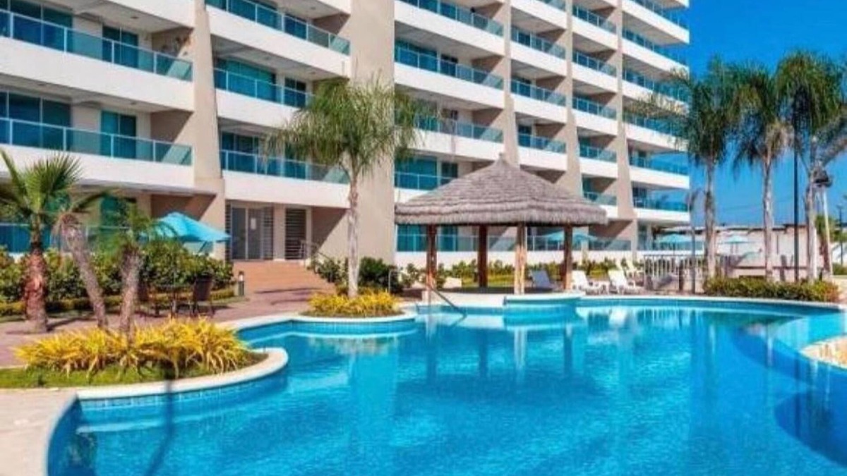 Salinas Apartment | Great getaway experience at Salinas, 3 bedroom/2 baths layout