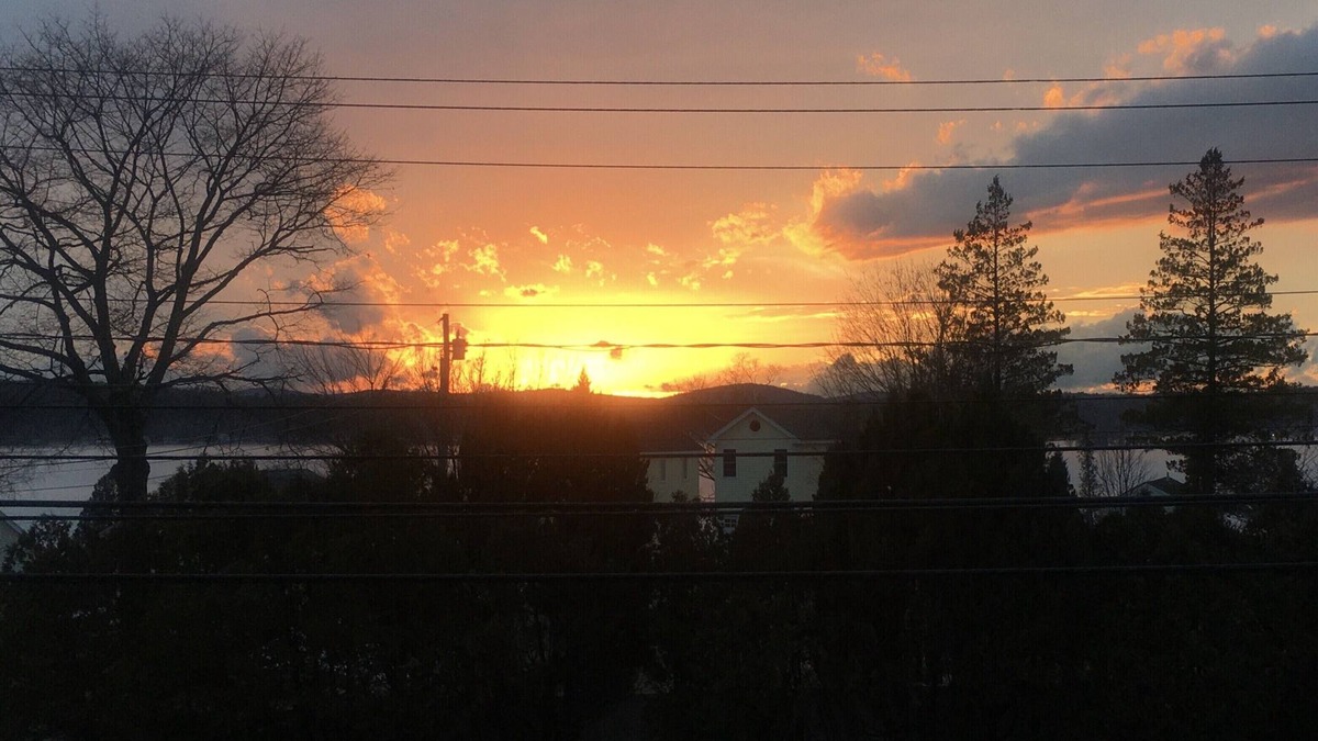 Gilford Apartment | Great Gilford studio, location is near everything!