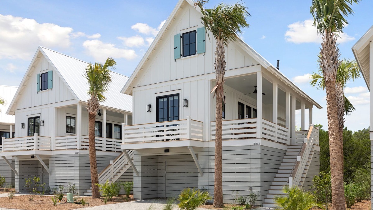 Johns Island House | “Great Heron” (3041 Southerly Way) 2 person creekside bungalow at Kiawah River