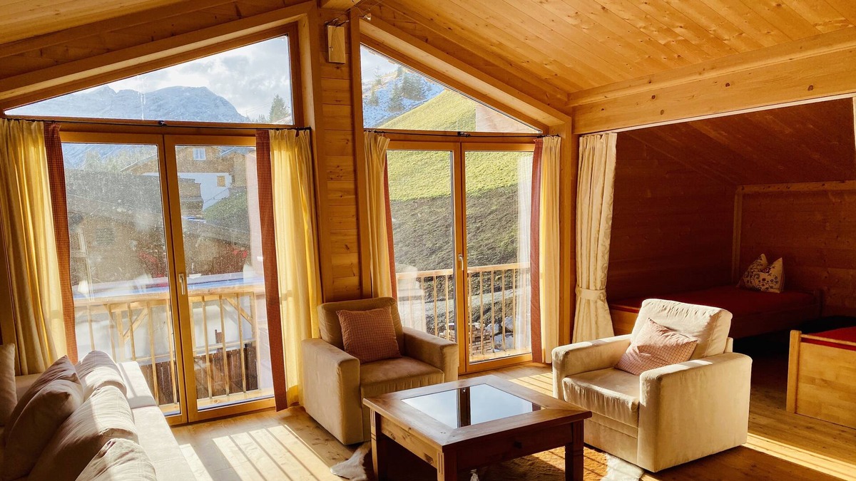 Lech am Arlberg House | Great large apartment right on the ski slope