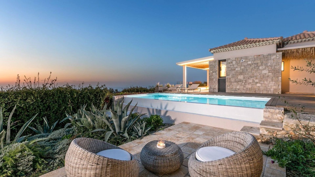 Kavallos Villa | Great Lefkada Villa | 1 Bedroom | Villa.