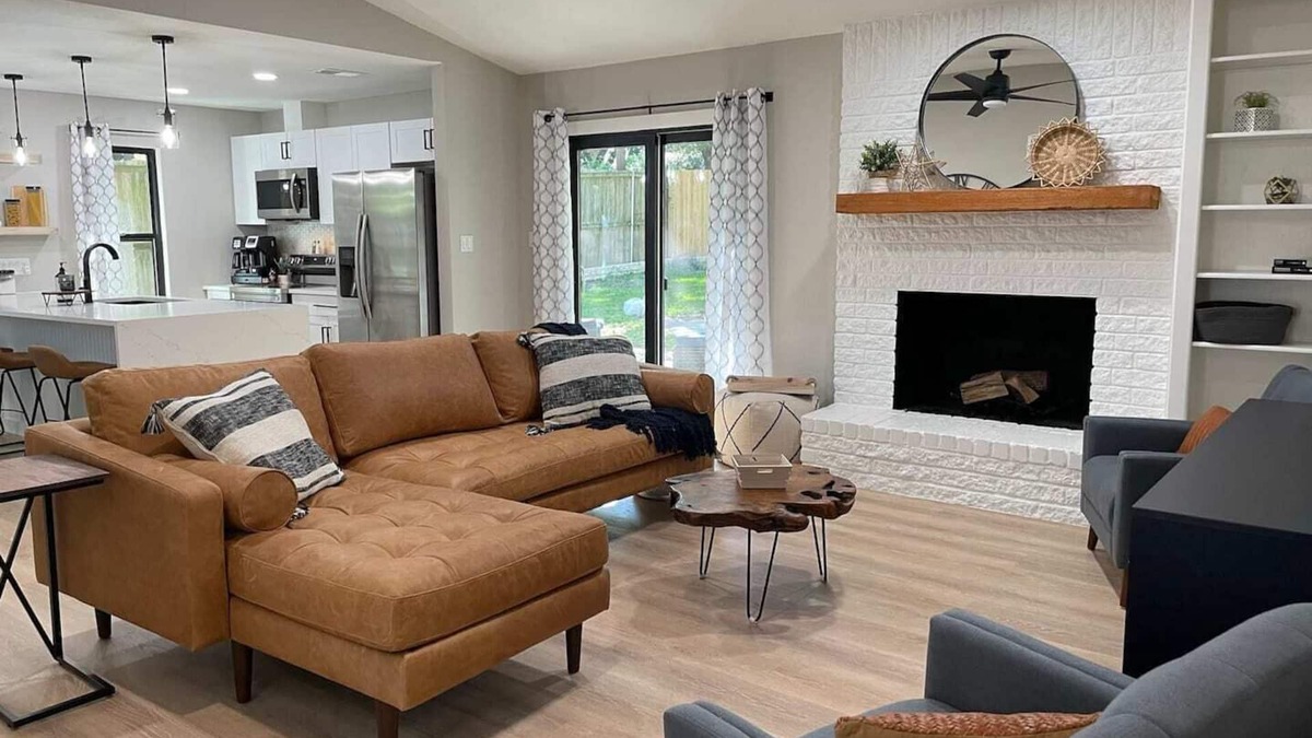 McNeil House | Great location! All New Super Private Modern Freshly Remodeled Retreat!