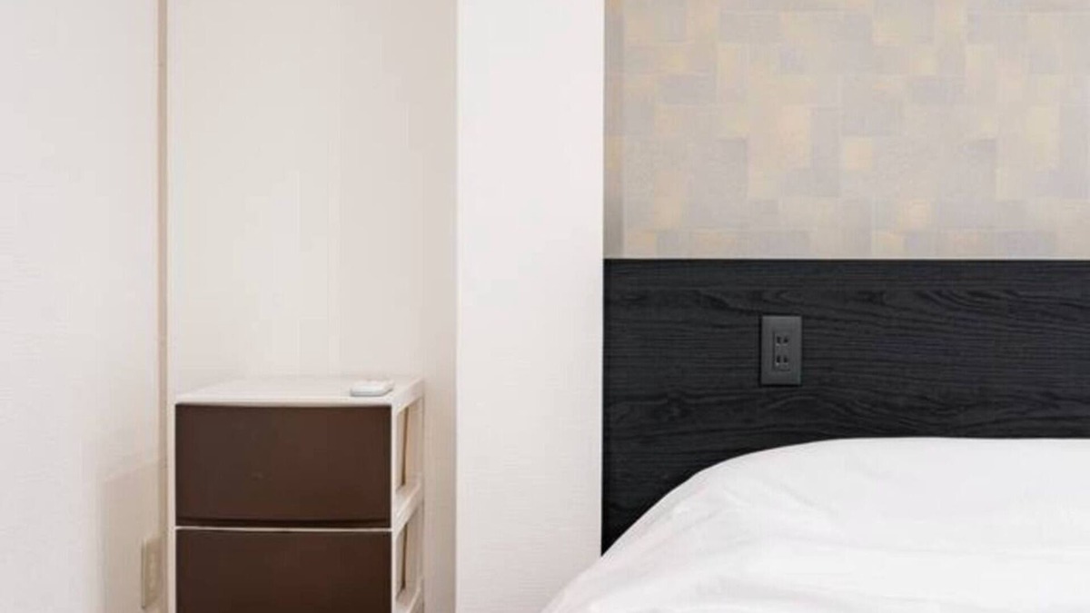 Motomatchi Apartment | Great location for sightseeing 8 minutes walk to Namba Maximum 12 people available IM5 - Ikemune Building 5F/Osaka Ōsaka