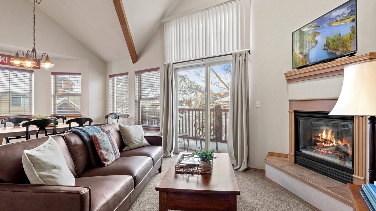 Frisco Condo | Great Location. Hot Tub. Nice Views.Balcony.