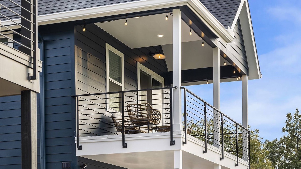 Montopolis House | Great location near the Airport, COTA, & Downtown w/great hiking trails nearby.