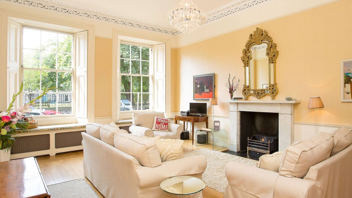 Bonnington Apartment | Great Location Stunning A Listed Georgian Apt