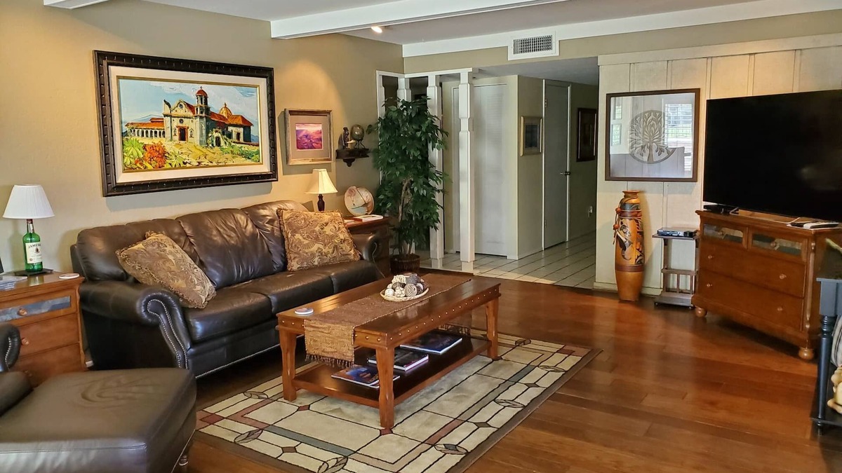 Shalimar House | Great location & value! Large, beautiful home, private pool, tub