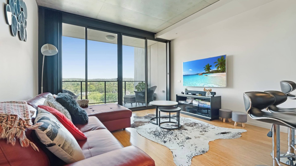 Lyneham Apartment | Great Luxury Apartment Near the City