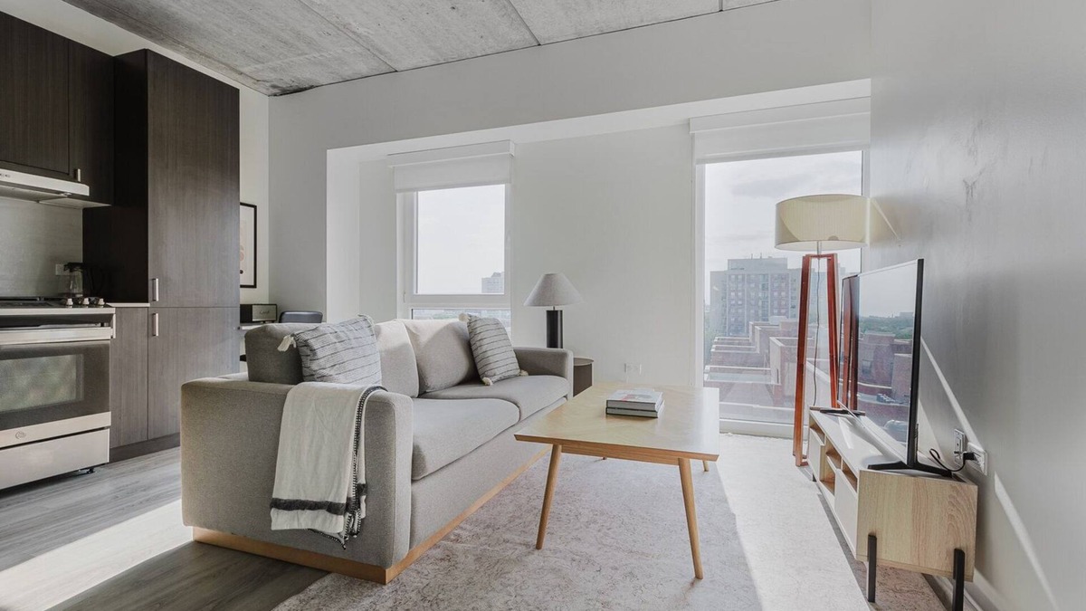 Old Town Apartment | Great Old Town 1BR Gym, W/D, Lounge & A/C, by Blueground
