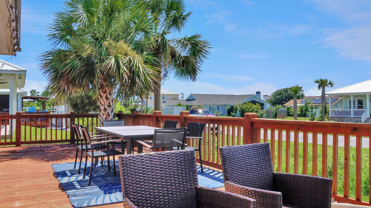 Mexico Beach House | ☀️Great Outdoor Space | Steps to Pool | Dubs Beach Retreat☀️