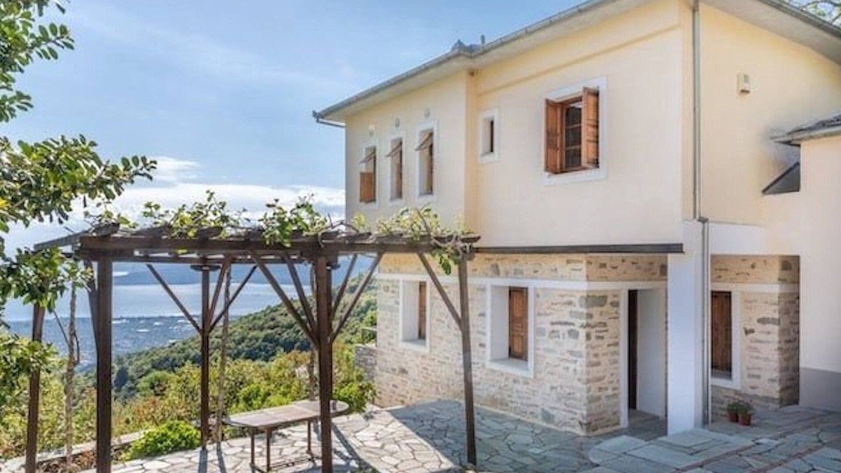 Agios Vlassios Villa | Great Pelion Villa | Villa Giolena | 3 Bedrooms | Beautiful Sea Views & Lovely.