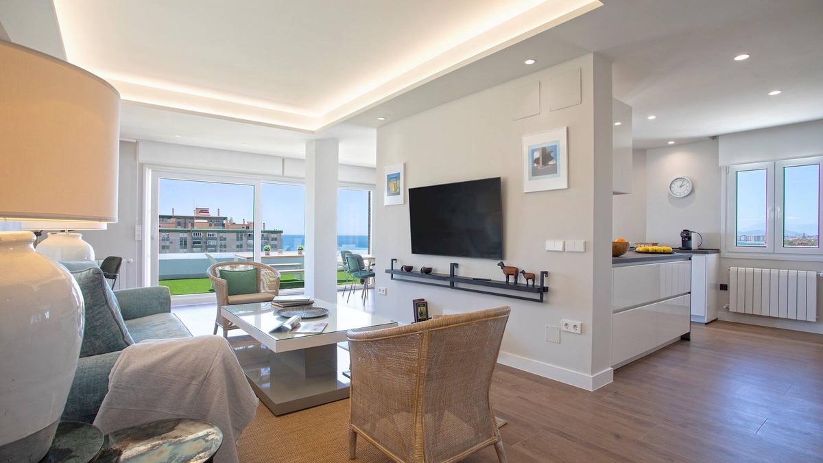 El Palo Apartment | Great penthouse next to the beach. Elcano Terrace