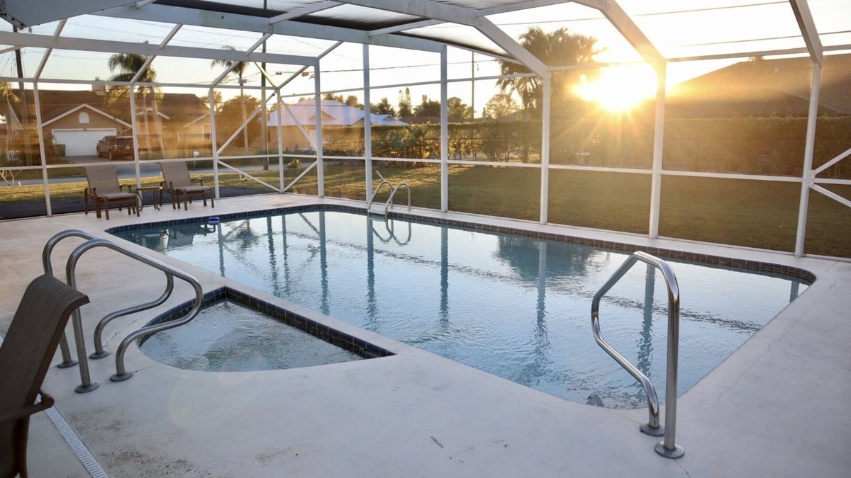 Port Saint Lucie House | Great Pool Home with Movie Room !