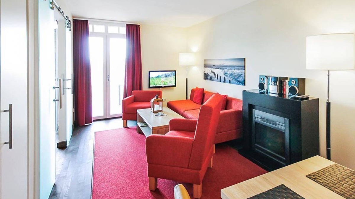 Wremen Apartment | Great, quiet apartment near the beach with sauna and balcony with dike view -