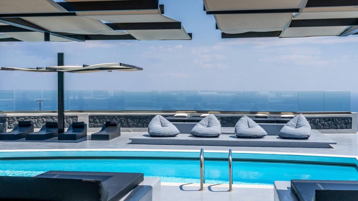 Imerovigli Villa | Great Santorini Villa | Villa Votsalo | Air Conditioning | 2 Bedrooms | Thira