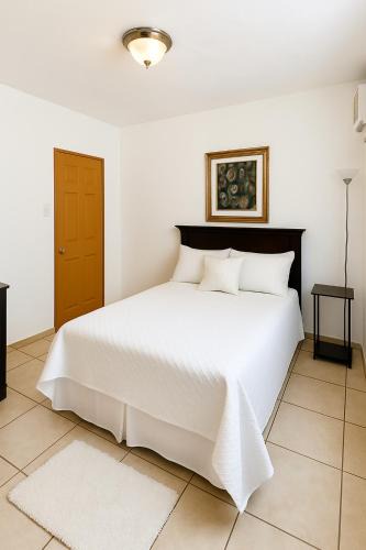 Sabana Grande House | GREAT SAVANNAH Hospedaje