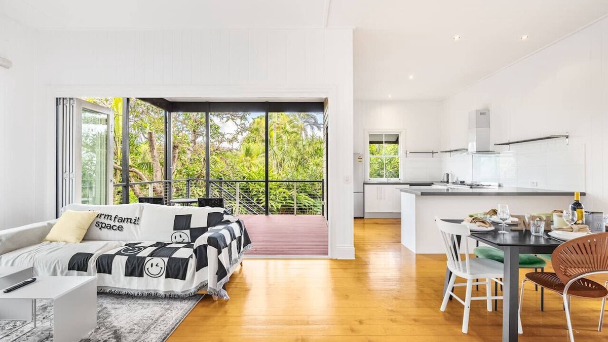 East Brisbane House | Great Value 3Beds Cozy Home Near CBD/Stadium/Bus