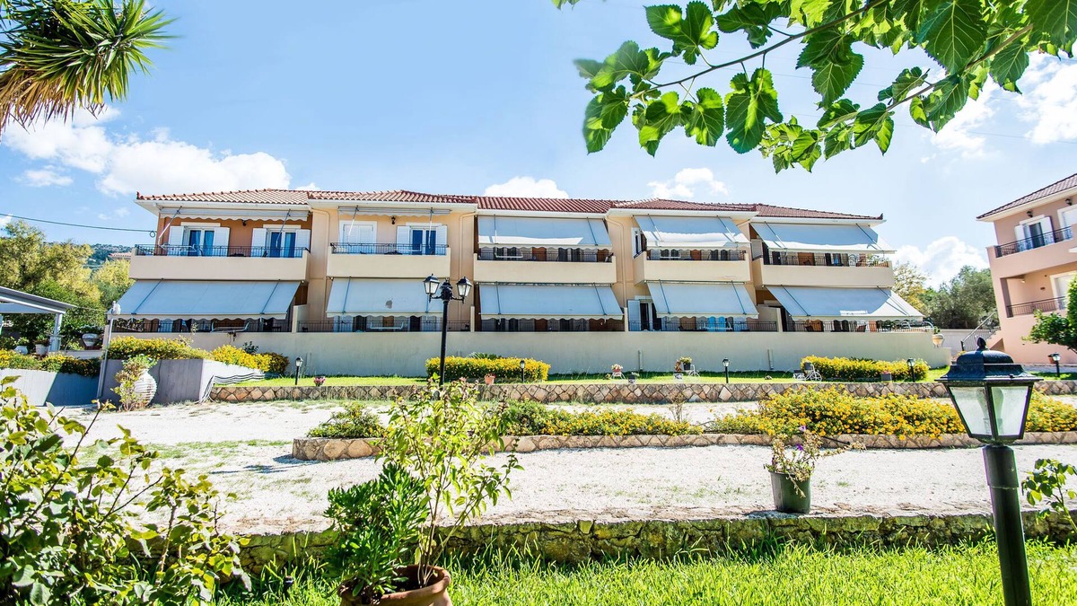 Razata Apartment | Great view, family friendly large apartments