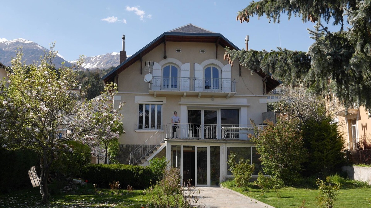 Embrun House | GREAT VILLA EMBRUN/THE ORRES
