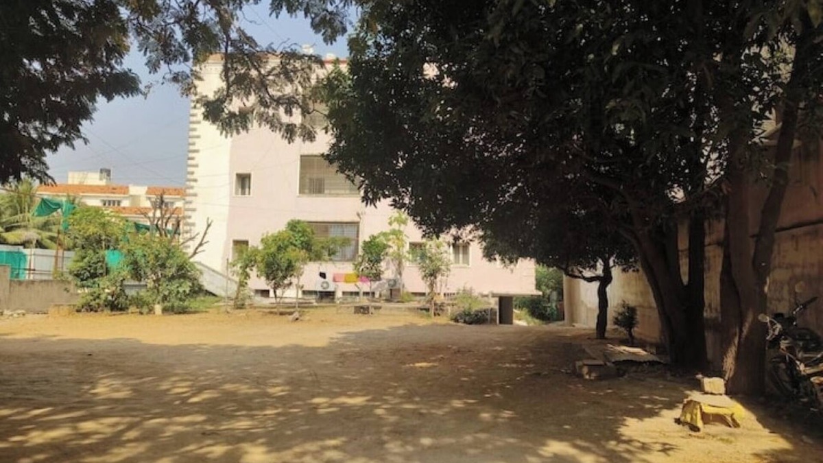 Nagole Apartment | Great1 couplefriendly family 2bhk jubleehillsRd33