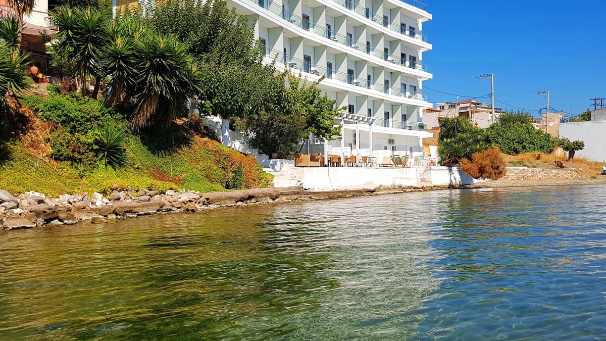 Amarinthos Villa | Greek Seafront Resort with capacity up to 80 persons 1 hour from Athens Airport