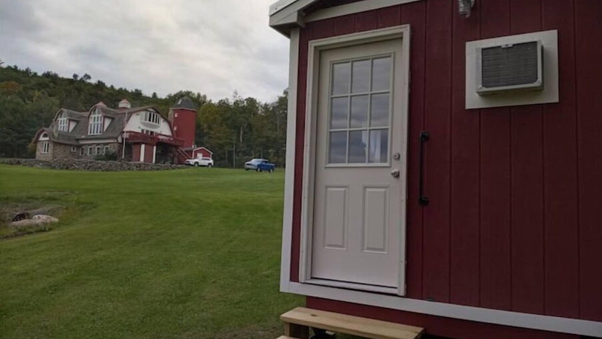 Cuddebackville House | Green Acres Glamping! Tiny house glamping. Full & mid week stays available.