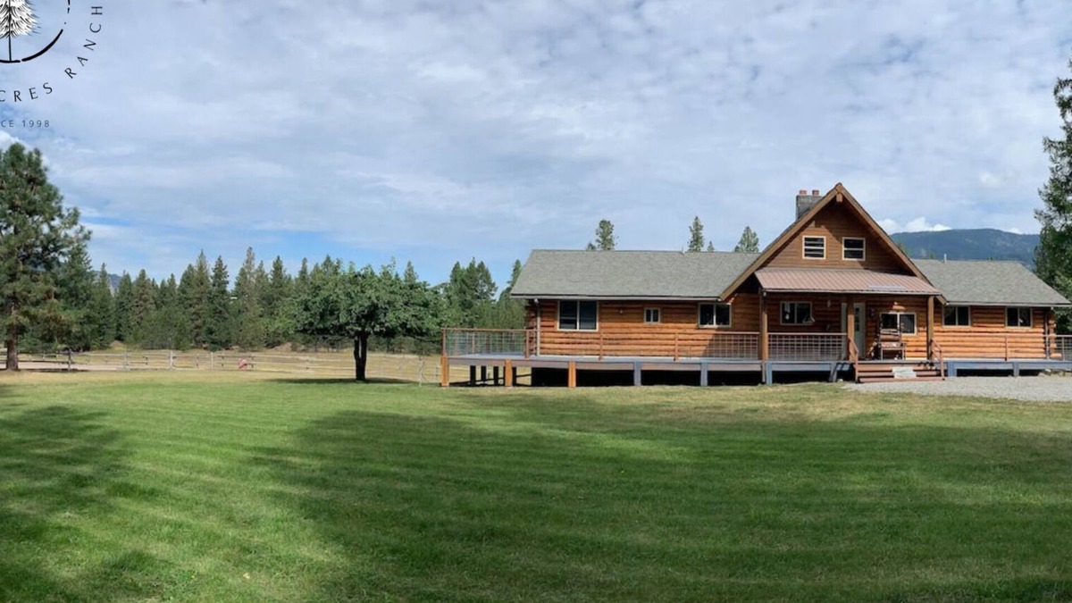 Thompson Falls House | Green Acres Ranch/Entire Lodge