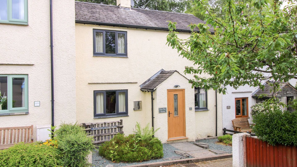 Coniston Cottage | Green Beck Cottage Coniston - a cottage that sleeps 5 guests in 3 bedrooms
