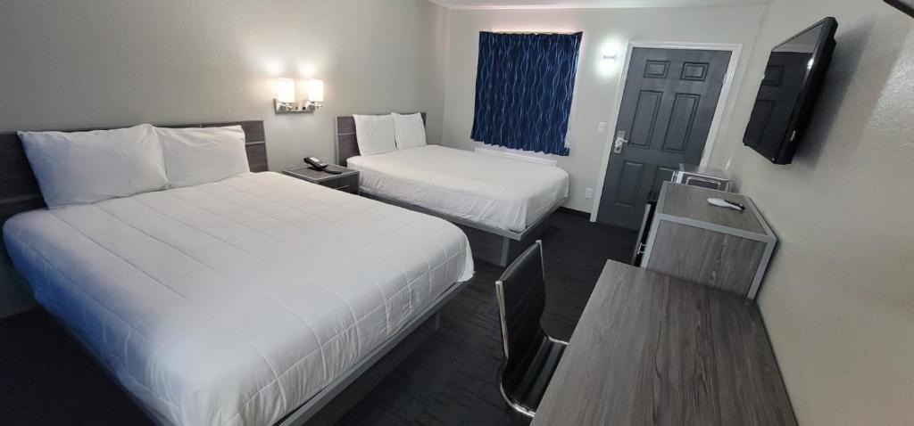 Henryetta Hotel | Green Country Inn