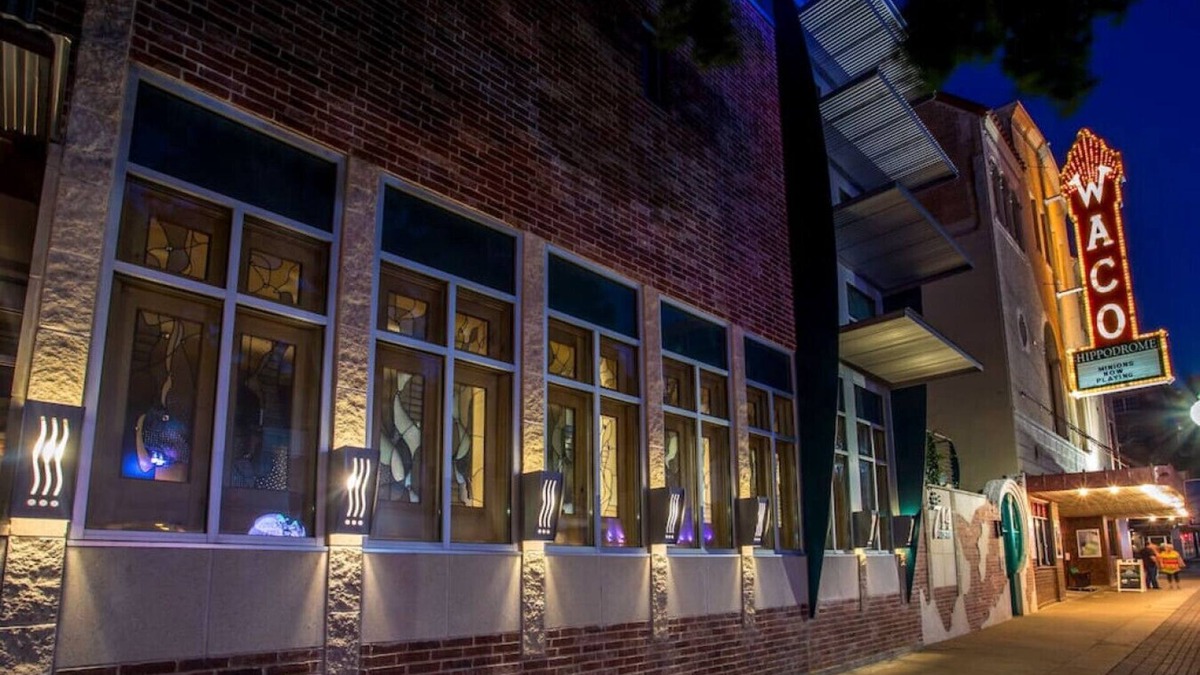 Brazos Apartment | Green Door Lofts-Urban Cowboy - Silos/Downtown