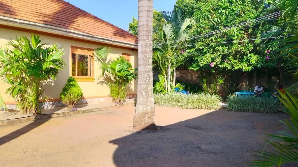 Busia Hotel | GREEN GARDENS BUSIA HOTEL
