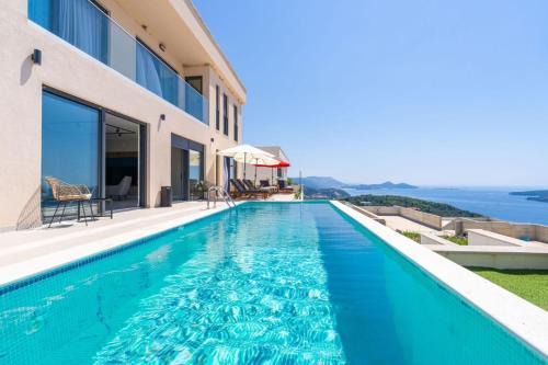 Orasac Villa | Green Horizon Sea Views Villa