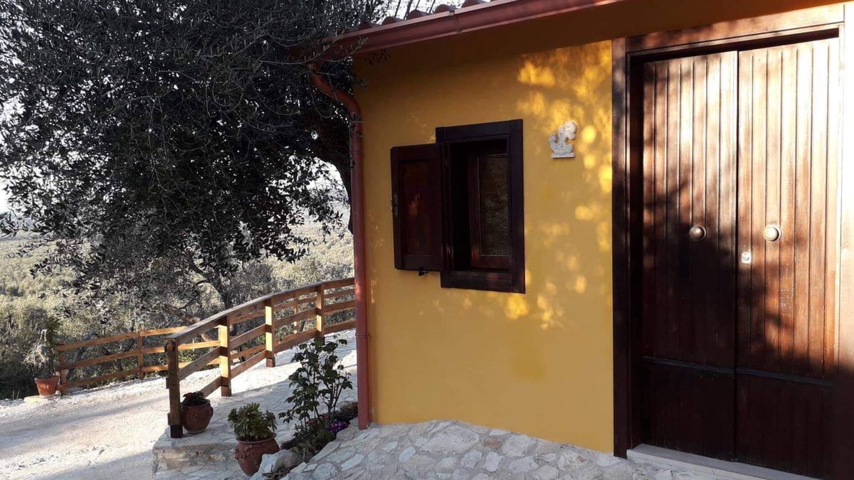 Vieste House | Green house nature Highway 89 km. 101 + 200 Vieste