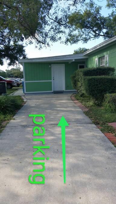 Egypt Lake-Leto Apartment | Green house