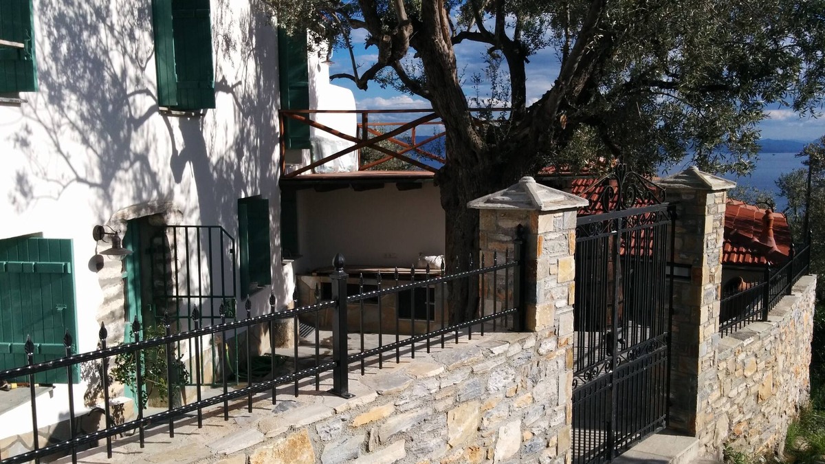 Kala Nera House | Green house - Wonderful view